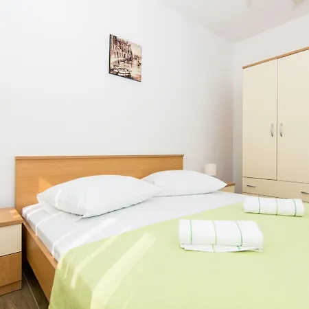 Apartment Ivica - Garden Terrace Slatine