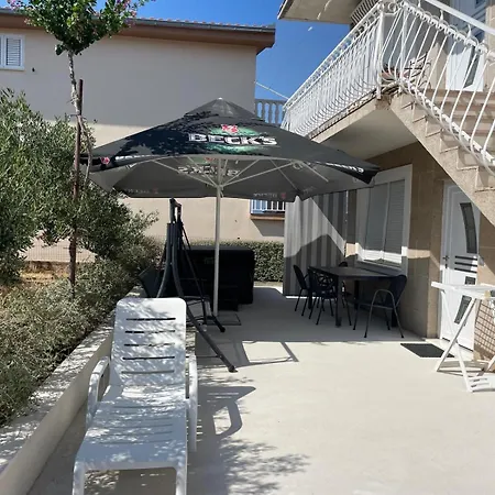 Ivica Apartman Slatine