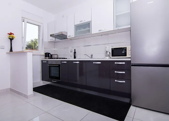 Ivica Apartman Slatine